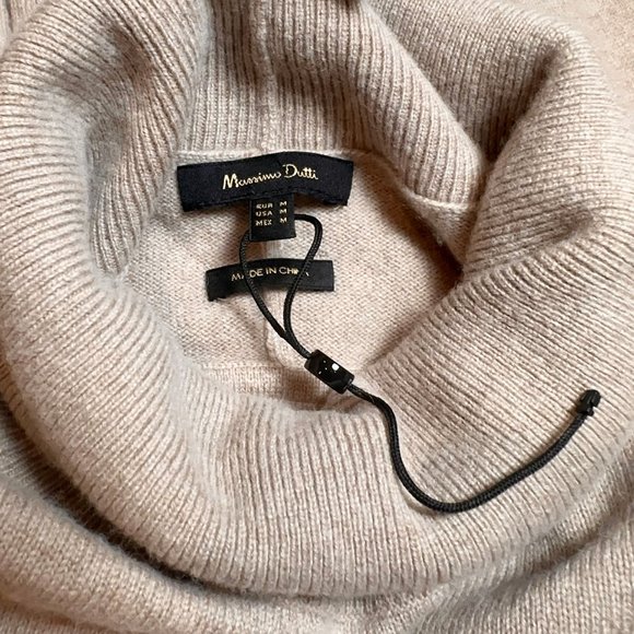 NWOT Massimo Dutti Wool and Cashmere Blend Balloon Sleeve Turtleneck Sweater - Picture 3 of 4